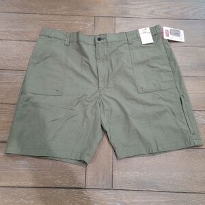 NWT Wrangler Big Men's Outdoor Seneca Short, Dusty Olive, Size 46